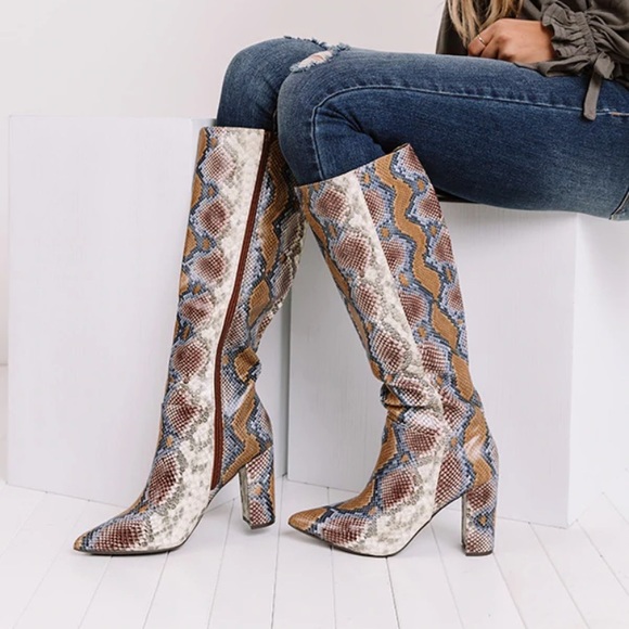 Snakeskin boots - Picture 1 of 3